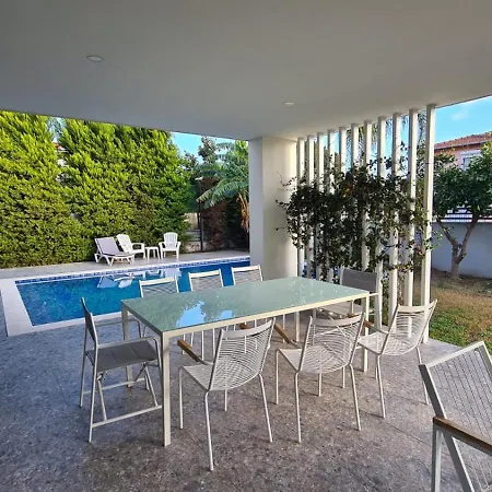 уютная в чамьюва ヴィラ ケメル